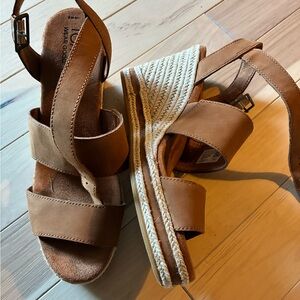 Toms Brown Wedge Sandals